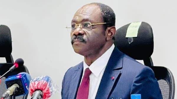le championnat d’Afrique de Kickboxing à déjà été reporté à trois reprises. Une situation atypique qui suscite la controverse.