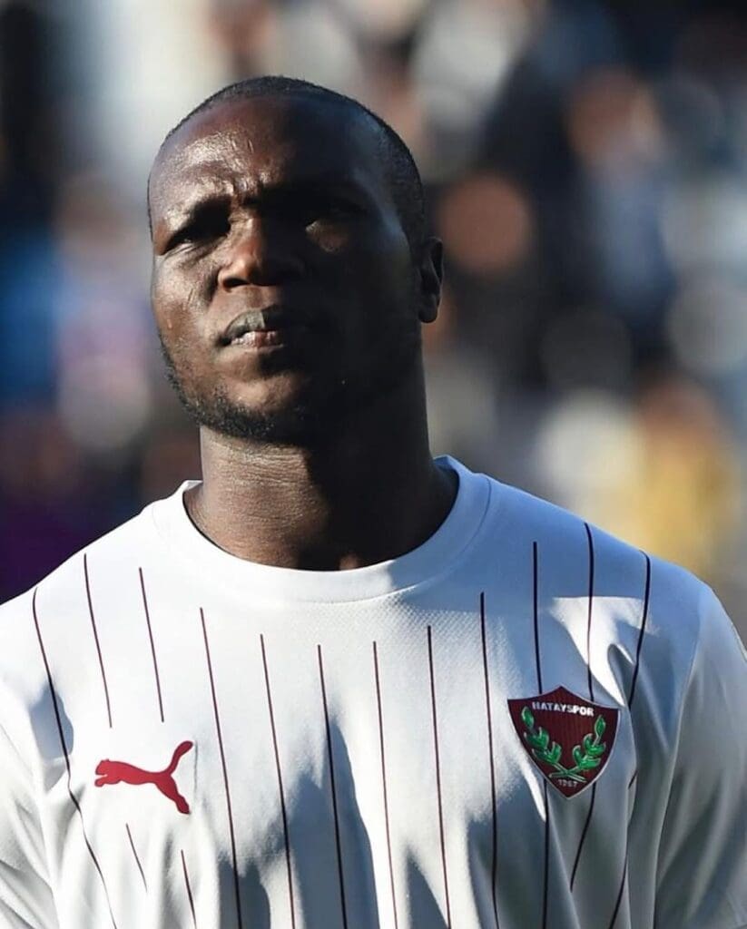 Bryan Mbeumo est certes un joueur de Brentford, mais pas certain qu’il le soit encore pour longtemps.