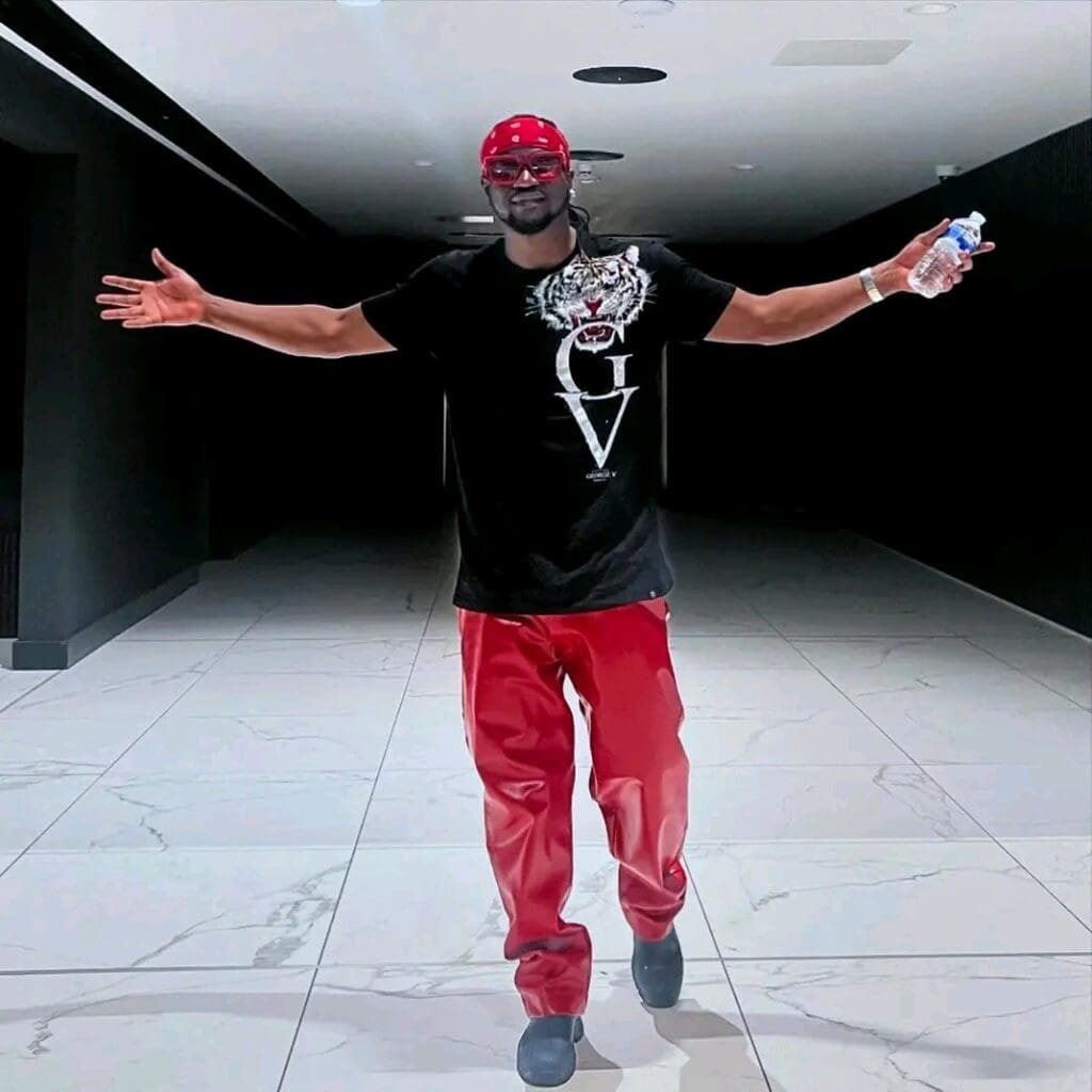 L'artiste Rudeboy interpelle la jeunesse nigériane sur l’illusion de la réussite facile