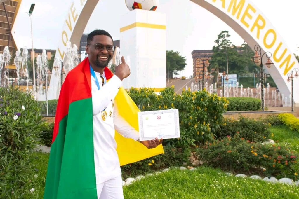 Chiekh Thiam, acteur, mannequin et homme de médias, et Frank Meupeou, meilleur cuisinier d’Afrique et sixième au monde. 