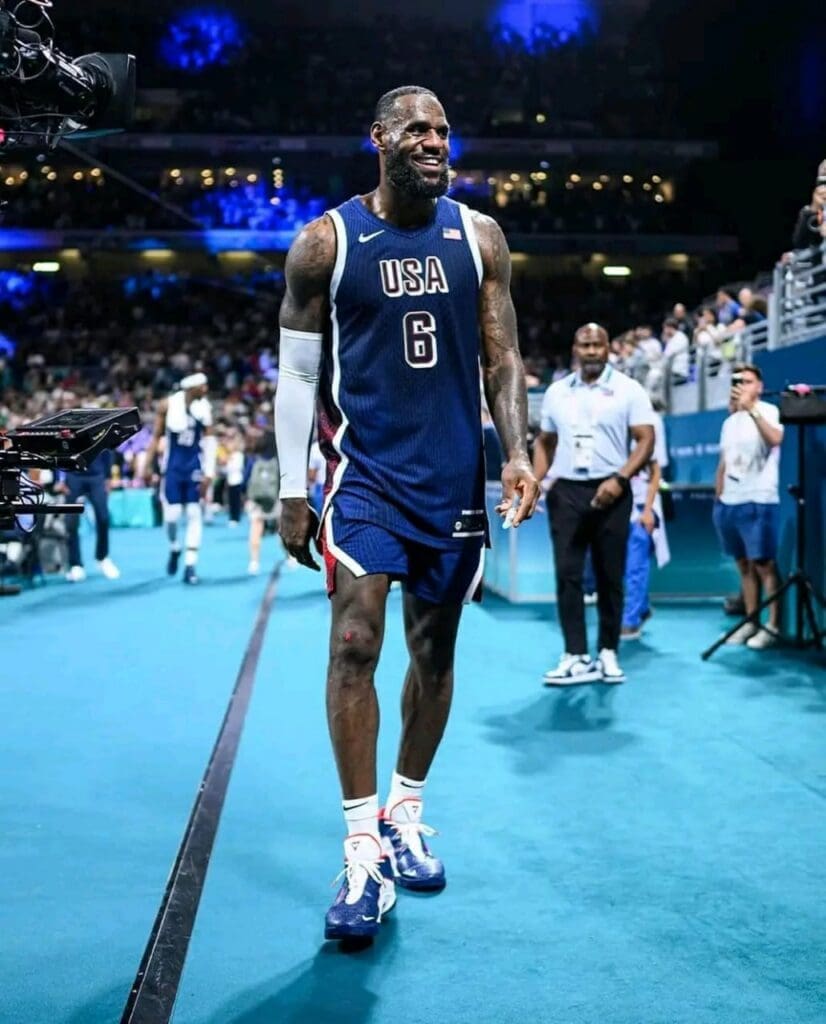 À 40 ans, après vingt-trois saisons NBA et une carrière déjà gravée dans le marbre de l’histoire, LeBron James a confié une vérité intime : 