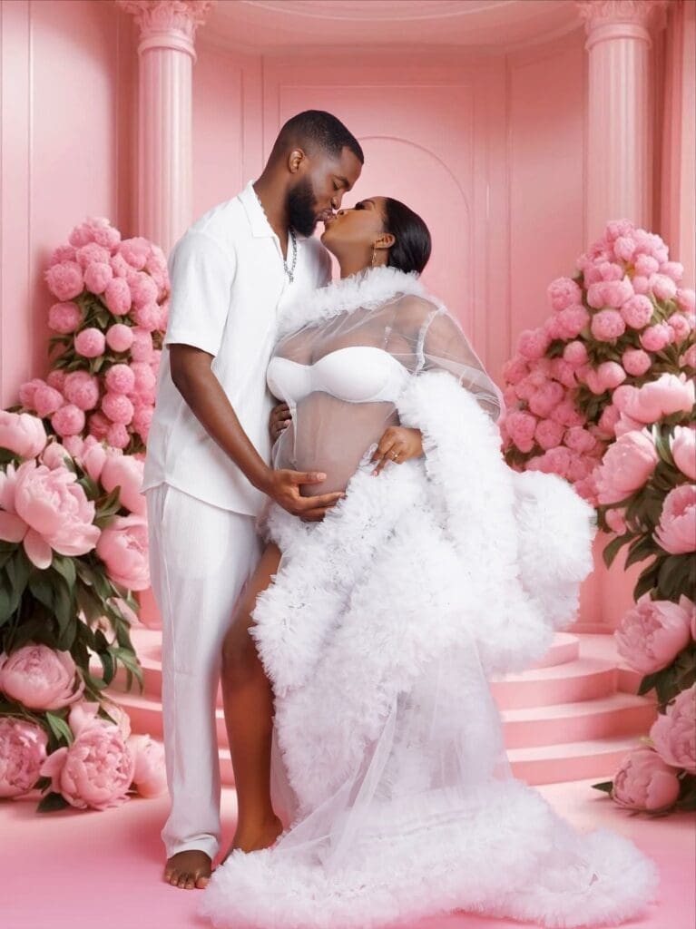 Autrefois intime et familiale, la baby-shower se mue de plus en plus au Cameroun en événement spectaculaire. Décors de cinéma, 