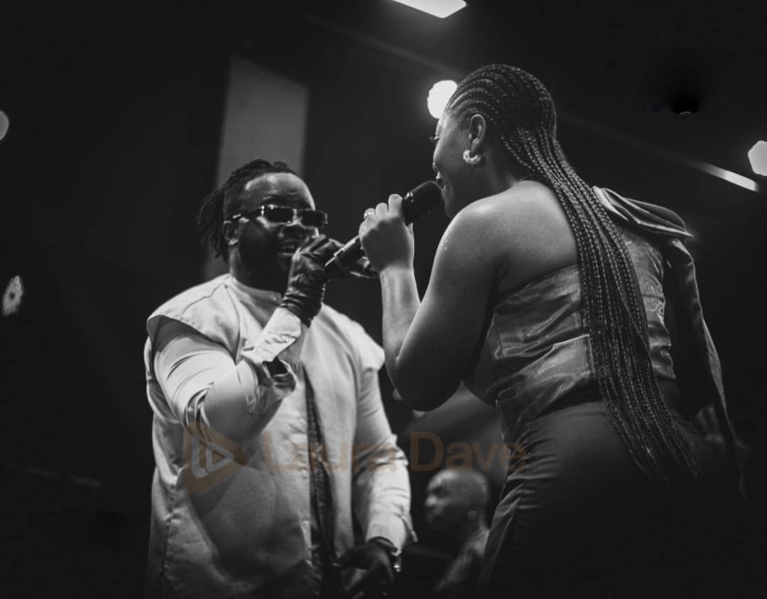 MUSIQUE- Sandrine Nnanga et Locko enflamment Bonamoussadi : la nouvelle génération camerounaise est là