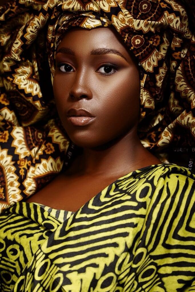 La polémique autour du retrait de Tocko Erwan Audrey, Miss Bonambela, du concours Miss Ngondo 2025 continue d’enflammer les
