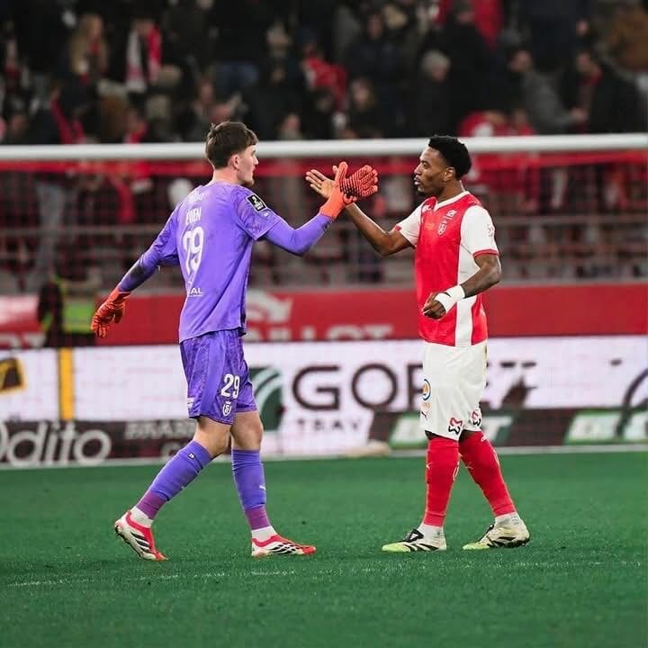 Le week-end qui s’achève, a permis aux sportifs camerounais de démontrer leurs talents. Du duel au sommet de la Premier League à 
