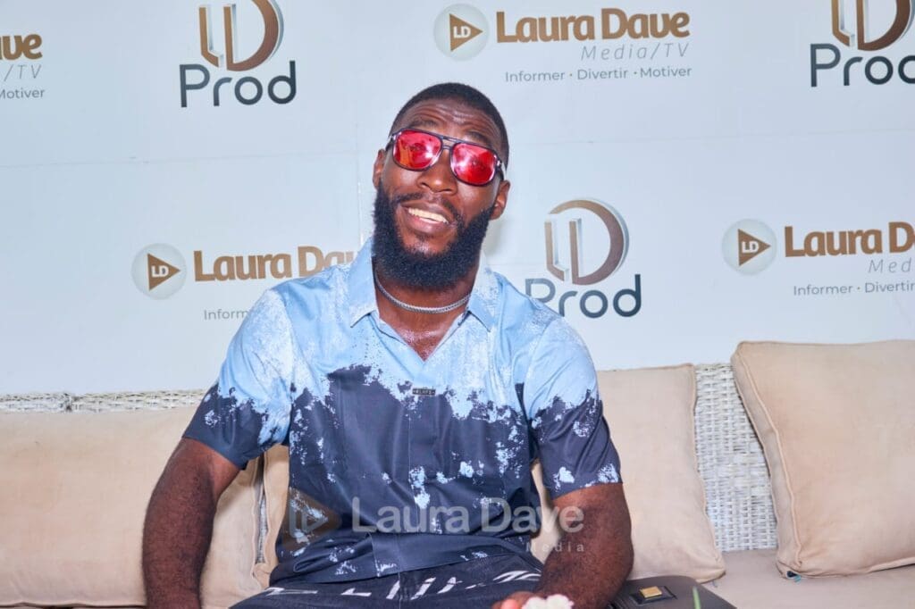 Kevin Devy visage de plus en plus incontournable sur les réseaux sociaux camerounais s’est confié dans les locaux de Laura Dave Média.