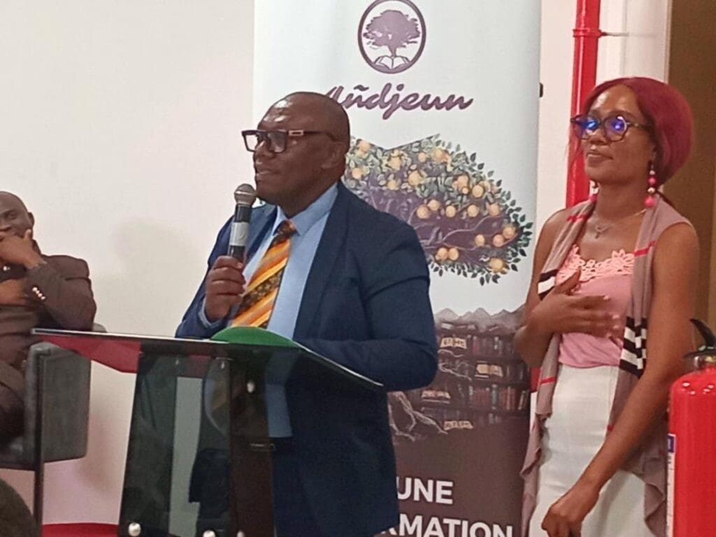 La bibliothèque numérique Añdjeun a été présentée officiellement le 28 mai 2026 à Yaoundé. Développée par de jeunes