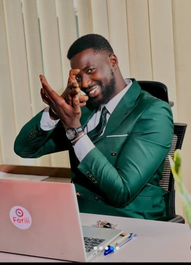 De la banque aux plateaux de tournage : l’incroyable ascension de Lamine, ex-Bachelor Afrique devenu acteur à succès 
