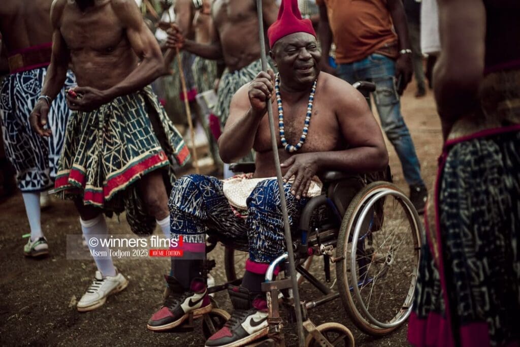 Photographe, vidéaste, réalisateur, droniste, monteur vidéo et entrepreneur culturel, Dimitri Ouafo plus connu sous le 