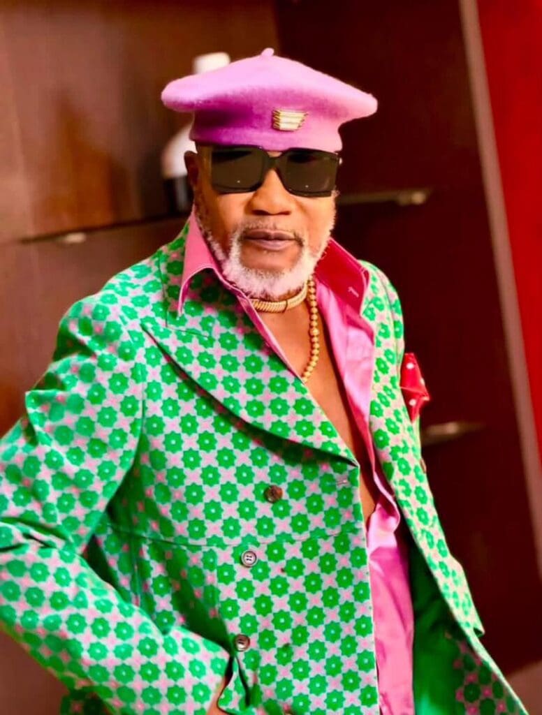 Koffi Olomide hausse le ton contre Moïse Mbiye et son église 