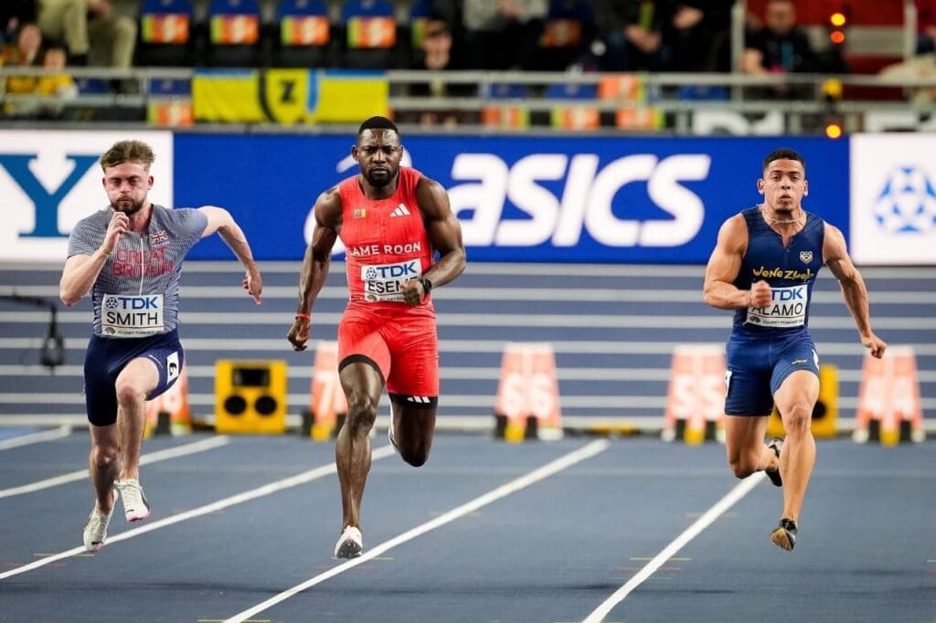 Avec un chrono de 9 secondes et 83 centièmes, Emmanuel Eseme Alobwede propulse le Cameroun tout au sommet de 