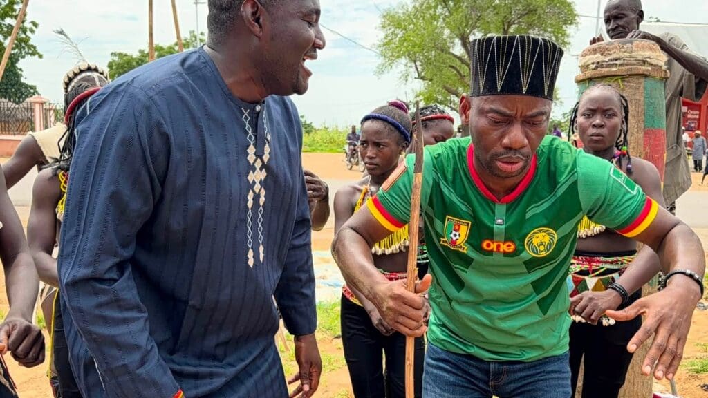 Steve Fah et Camille Makosso sur les routes du Cameroun pour révéler ses trésors